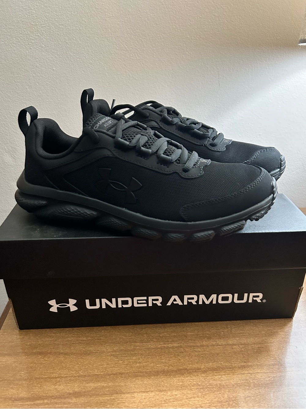 Under Armour Women's Charged Assert 9 Running Shoe
